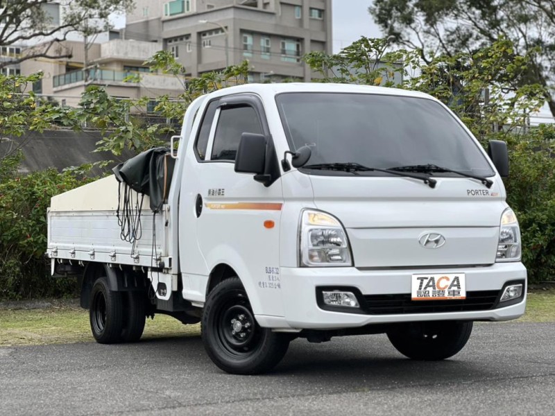 Hyundai  Porter 【只跑４萬 原廠保養，豪華一廂半 自排！】2022年式 現代 PORTER | 新北市汽車商業同業公會｜TACA優良車商聯盟｜中古、二手車買車賣車公會認證保固
