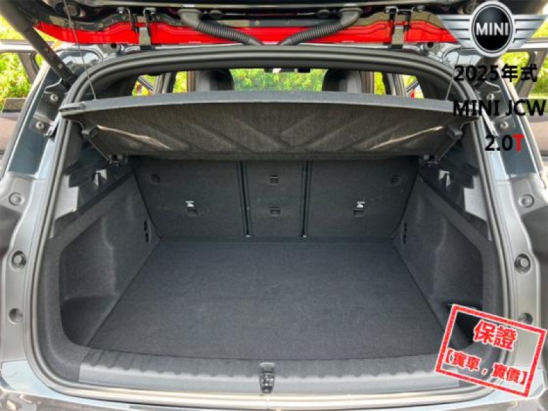 MINI  Countryman 【新車保固中 選配熱血套件 HK音響 全景天窗 電尾門 加熱椅 盲點 抬顯！】 | 新北市汽車商業同業公會｜TACA優良車商聯盟｜中古、二手車買車賣車公會認證保固