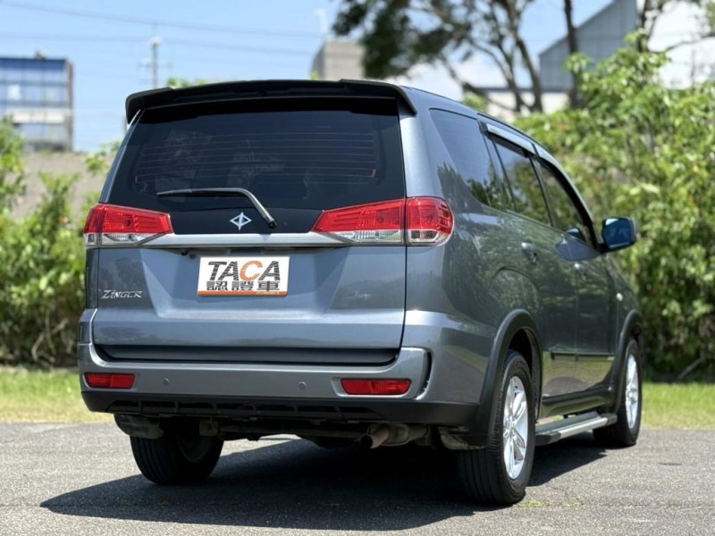 Mitsubishi  Zinger 【最頂級旗艦版 輪弧大包 迎賓側踏 導航 藍芽】2017年款CMC ZINGER | 新北市汽車商業同業公會｜TACA優良車商聯盟｜中古、二手車買車賣車公會認證保固