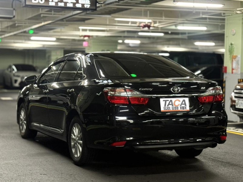 Toyota  Camry 最頂級尊爵版│一手車│４顆氣囊│天窗│免鑰匙啟閉│電視導航│循跡防滑│CAMRY | 新北市汽車商業同業公會｜TACA優良車商聯盟｜中古、二手車買車賣車公會認證保固