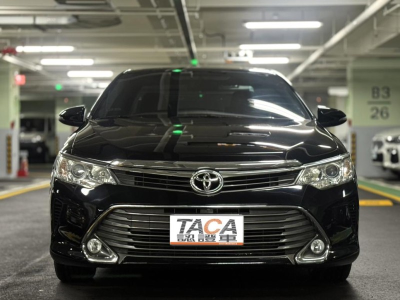 Toyota  Camry 最頂級尊爵版│一手車│４顆氣囊│天窗│免鑰匙啟閉│電視導航│循跡防滑│CAMRY | 新北市汽車商業同業公會｜TACA優良車商聯盟｜中古、二手車買車賣車公會認證保固
