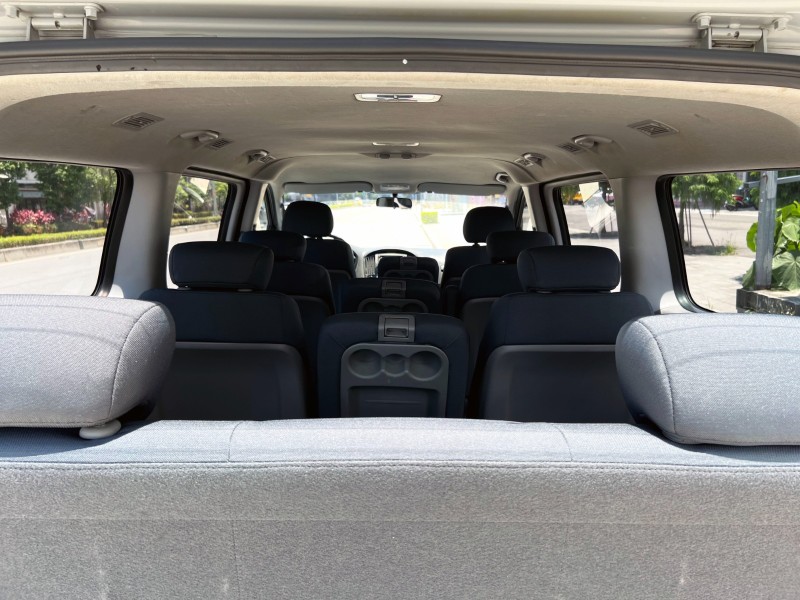 Hyundai  Starex 2015 Hyundai Grand Starex 12人座滑軌型 史塔瑞斯 全車如新 車況超讚 現代 商務車 廂型車 | 新北市汽車商業同業公會｜TACA優良車商聯盟｜中古、二手車買車賣車公會認證保固