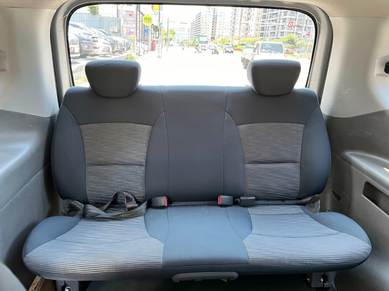 Hyundai  Starex 2015 Hyundai Grand Starex 12人座滑軌型 史塔瑞斯 全車如新 車況超讚 現代 商務車 廂型車 | 新北市汽車商業同業公會｜TACA優良車商聯盟｜中古、二手車買車賣車公會認證保固