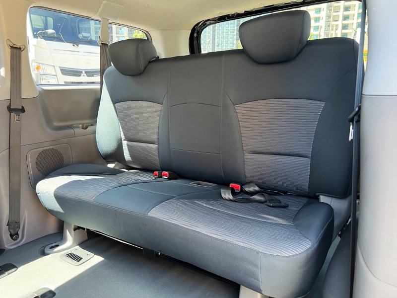 Hyundai  Starex 2015 Hyundai Grand Starex 9人座 史塔瑞斯 全車如新 車況超讚 現代 商務車 廂型車 現代 | 新北市汽車商業同業公會｜TACA優良車商聯盟｜中古、二手車買車賣車公會認證保固