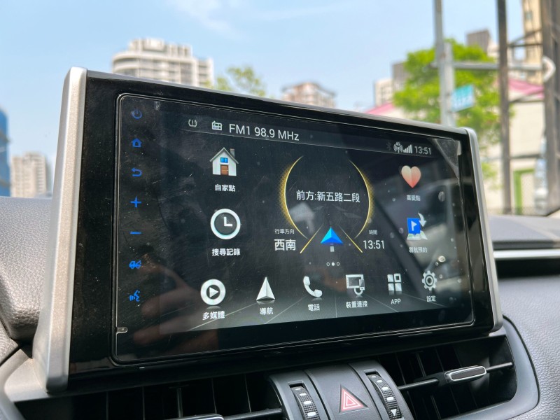 Toyota  RAV4 2020 Toyota RAV4 2.5 Hybrid旗艦 油電 豐田 一手車 超低里程 只跑3萬 新車保固內 原鈑件 | 新北市汽車商業同業公會｜TACA優良車商聯盟｜中古、二手車買車賣車公會認證保固