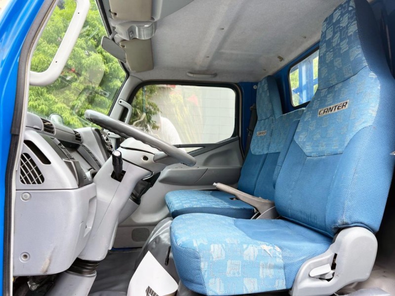 Mitsubishi  Canter 2007 Mitsubishi Canter 10呎 四期 超低里程 只跑26萬 車況超讚 鐵斗 變更5噸 堅達 貨車 | 新北市汽車商業同業公會｜TACA優良車商聯盟｜中古、二手車買車賣車公會認證保固