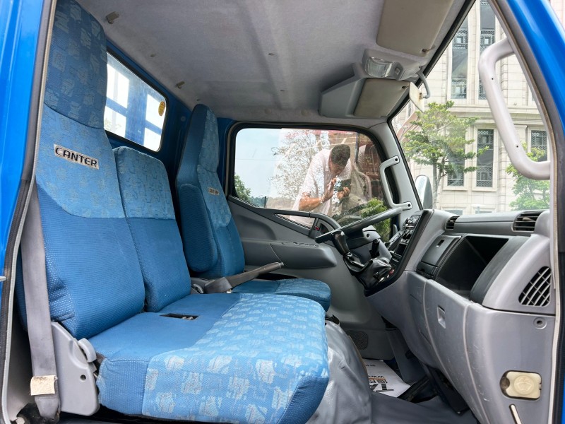 Mitsubishi  Canter 2007 Mitsubishi Canter 10呎 四期 超低里程 只跑26萬 車況超讚 鐵斗 變更5噸 堅達 貨車 | 新北市汽車商業同業公會｜TACA優良車商聯盟｜中古、二手車買車賣車公會認證保固
