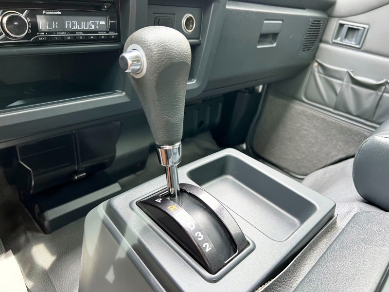 Mitsubishi  Delica 2019 Mitsubishi Delica 2.4 自排 8人座 一手車 全車如新 原廠保養 可認證 得利卡 廂型車 | 新北市汽車商業同業公會｜TACA優良車商聯盟｜中古、二手車買車賣車公會認證保固
