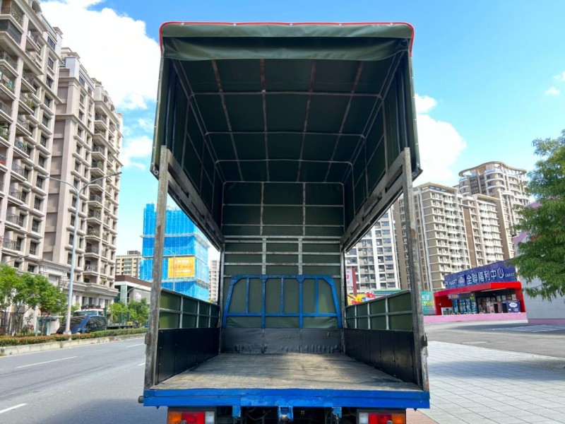 Mitsubishi  Canter 2019 MITSUBISHI CANTER 11呎半 升降尾門 電動升降篷 只跑10萬 原廠保養 堅達 貨車 商用車  | 新北市汽車商業同業公會｜TACA優良車商聯盟｜中古、二手車買車賣車公會認證保固