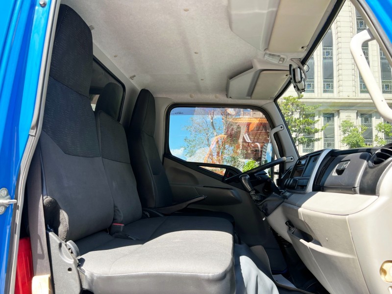 Mitsubishi  Canter 2019 MITSUBISHI CANTER 11呎半 升降尾門 電動升降篷 只跑10萬 原廠保養 堅達 貨車 商用車  | 新北市汽車商業同業公會｜TACA優良車商聯盟｜中古、二手車買車賣車公會認證保固
