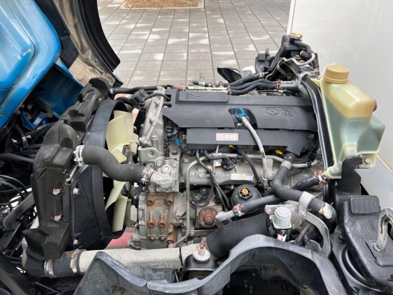 Mitsubishi  Canter 2021 MITSUBISHI CANTER 11呎半 自排 高廂 4芯尾門 只跑2萬 原廠保養 堅達 貨車 商用車 | 新北市汽車商業同業公會｜TACA優良車商聯盟｜中古、二手車買車賣車公會認證保固
