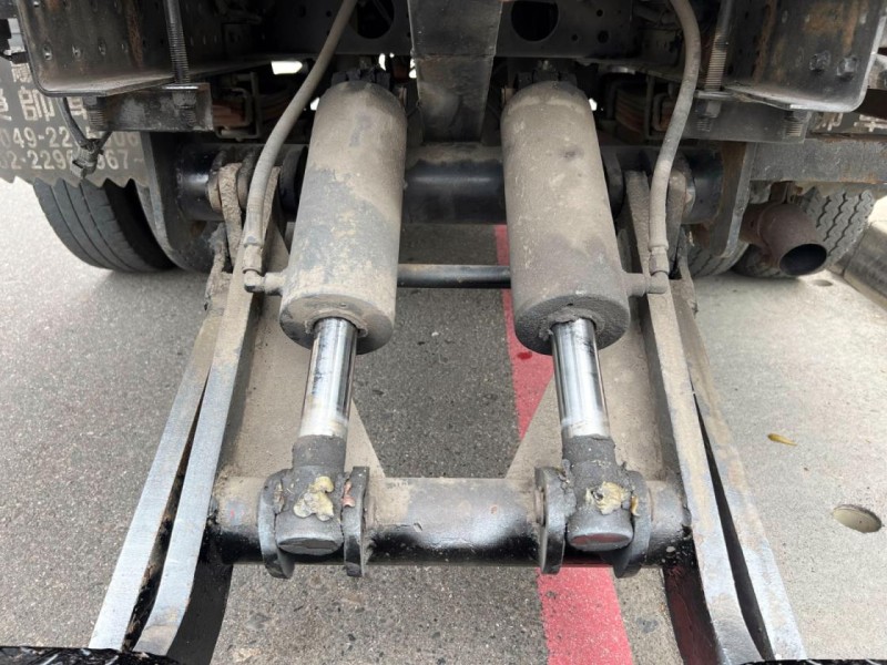 Mitsubishi  Canter 2015 MITSUBISHI CANTER 11呎半 自排 高廂 雙芯尾門 只跑16萬 FUSO 堅達 貨車 商用車 | 新北市汽車商業同業公會｜TACA優良車商聯盟｜中古、二手車買車賣車公會認證保固