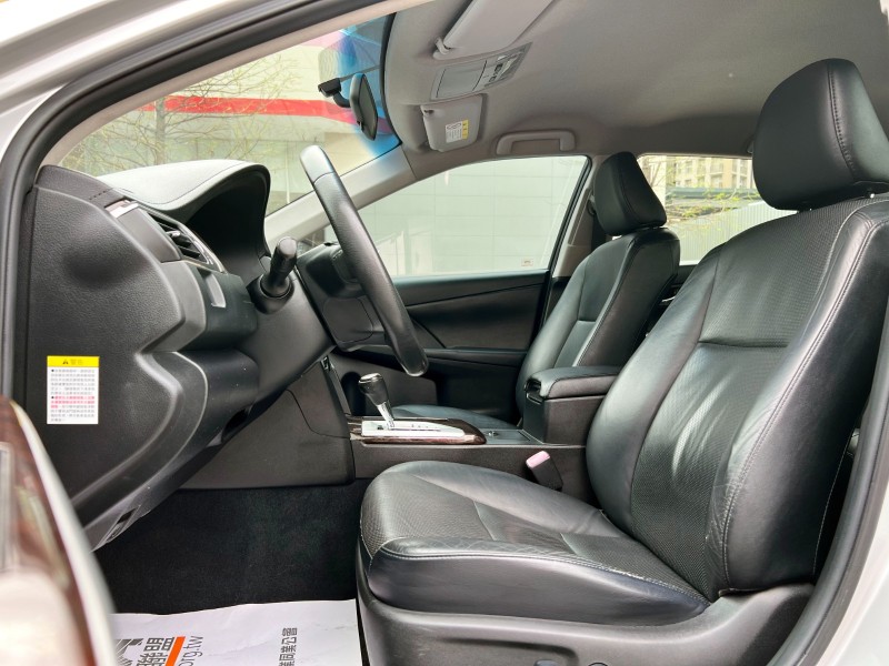 Toyota  Camry 《只跑11萬》2012 Toyota Camry Hybrid-G 超低里程 全車超漂亮 油電車 豐田 冠美麗 安卓機 | 新北市汽車商業同業公會｜TACA優良車商聯盟｜中古、二手車買車賣車公會認證保固