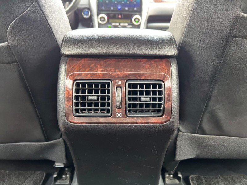 Toyota  Camry 《只跑11萬》2012 Toyota Camry Hybrid-G 超低里程 全車超漂亮 油電車 豐田 冠美麗 安卓機 | 新北市汽車商業同業公會｜TACA優良車商聯盟｜中古、二手車買車賣車公會認證保固