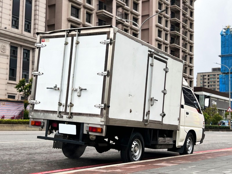 Mitsubishi  Delica 2010 Mitsubishi Delica 得利卡 2.4 箱子 全車如新 車況超讚 只跑13萬 三菱 貨車 商用車 | 新北市汽車商業同業公會｜TACA優良車商聯盟｜中古、二手車買車賣車公會認證保固