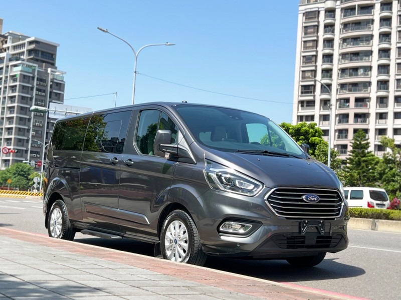 Ford/福特  Tourneo Custom 2022 Ford Tourneo Custom 八座豪華型 一手車 超低里程 只跑1.7萬 新車保固內 旅行家 商務車 | 新北市汽車商業同業公會｜TACA優良車商聯盟｜中古、二手車買車賣車公會認證保固
