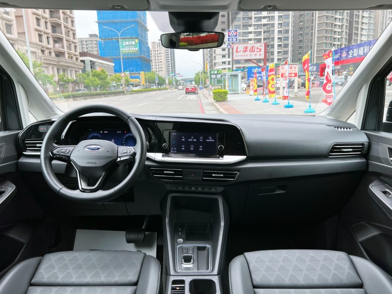 Ford/福特  TOURNEO CONNECT 《旅玩家》2023 Ford Tourneo Connect 2.0玩咖頂級版 只跑3700 新車保固內 5+2 MPV | 新北市汽車商業同業公會｜TACA優良車商聯盟｜中古、二手車買車賣車公會認證保固