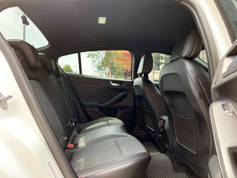 Ford/福特  Focus 《新車保固內》2022 Ford Focus 4D ST-Line Lommel X 只跑5.5萬公里 全車如新 原鈑件 | 新北市汽車商業同業公會｜TACA優良車商聯盟｜中古、二手車買車賣車公會認證保固