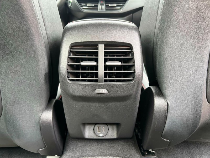 Ford/福特  Focus 《新車保固內》2022 Ford Focus 4D ST-Line Lommel X 只跑5.5萬公里 全車如新 原鈑件 | 新北市汽車商業同業公會｜TACA優良車商聯盟｜中古、二手車買車賣車公會認證保固