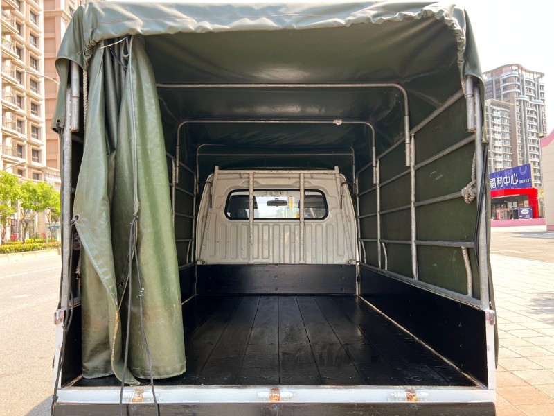 Mitsubishi  Veryca 《自排款》2018 CMC Veryca A190 中華凌厲 超低里程 只跑8萬 原廠保養 固定帆布 貨車 商用車 三菱 | 新北市汽車商業同業公會｜TACA優良車商聯盟｜中古、二手車買車賣車公會認證保固
