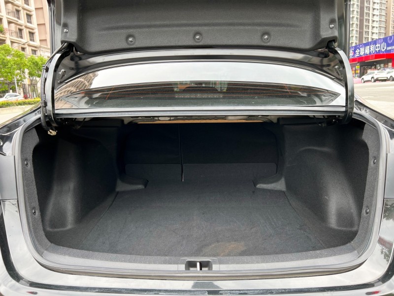 Toyota  Altis 《TSS自動駕駛》2020 Toyota Corolla Altis 1.8豪華 一手車 全車如新 原廠保養 豐田 神車 | 新北市汽車商業同業公會｜TACA優良車商聯盟｜中古、二手車買車賣車公會認證保固