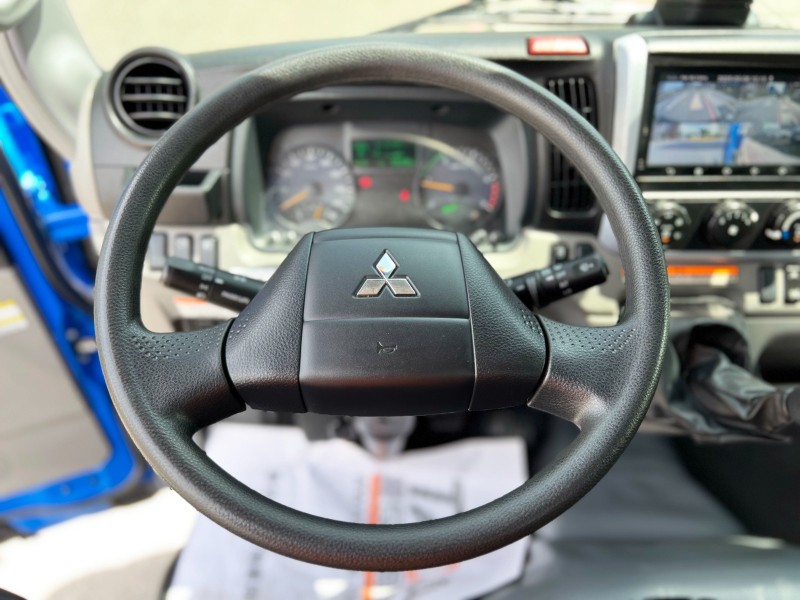 Mitsubishi  Canter 《只跑6萬公里》2023 Mitsubishi Canter 3.0 14尺 鋪花板 一手車 原廠保養 貨車 商用 堅達 | 新北市汽車商業同業公會｜TACA優良車商聯盟｜中古、二手車買車賣車公會認證保固