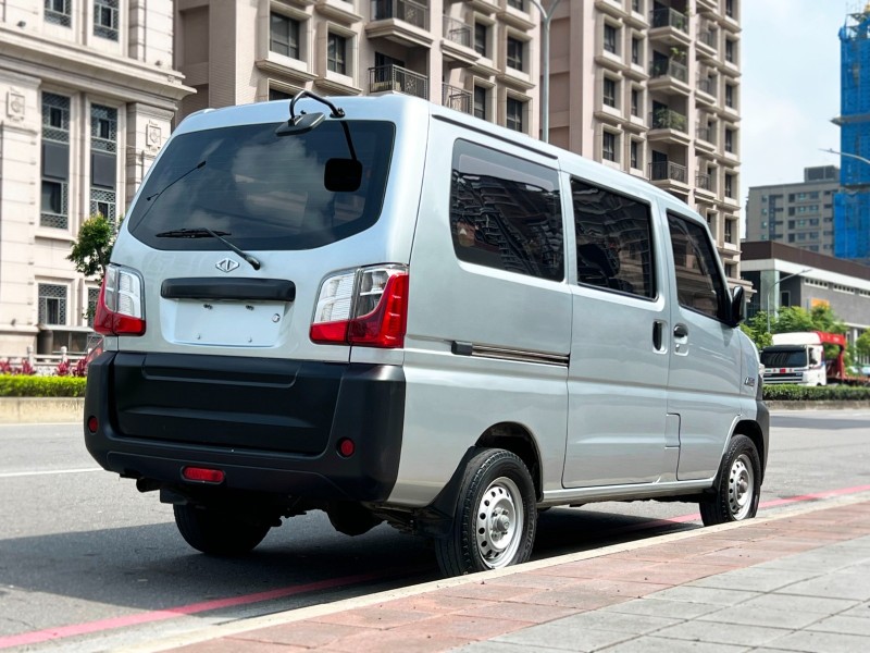 Mitsubishi  Veryca 《自排款》2018 CMC Veryca A180 箱型車 五人座 一手車 原廠保養 中華 凌厲 商用車 市場稀有款 | 新北市汽車商業同業公會｜TACA優良車商聯盟｜中古、二手車買車賣車公會認證保固