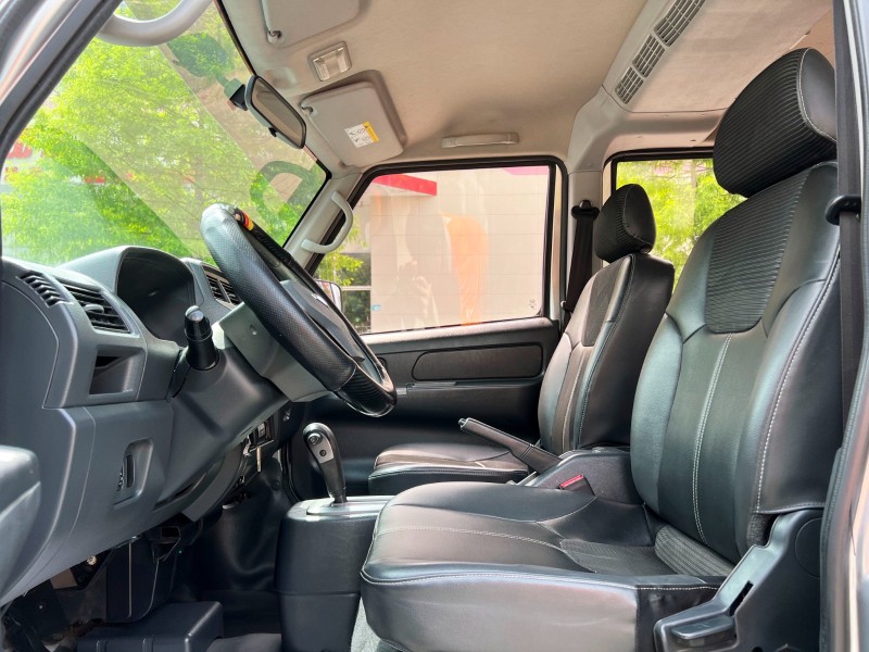 Mitsubishi  Veryca 《自排款》2018 CMC Veryca A180 箱型車 五人座 一手車 原廠保養 中華 凌厲 商用車 市場稀有款 | 新北市汽車商業同業公會｜TACA優良車商聯盟｜中古、二手車買車賣車公會認證保固