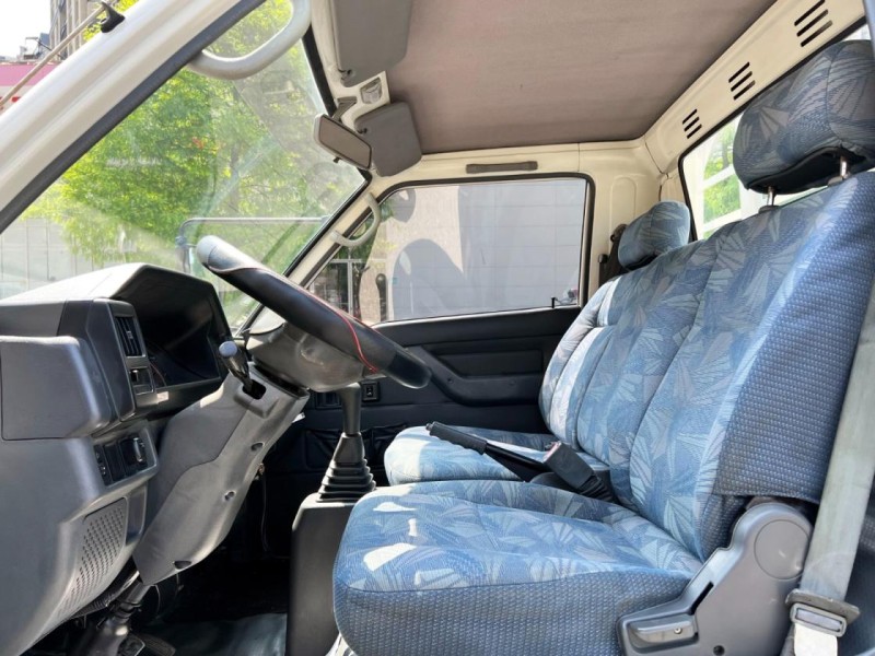 Mitsubishi  Delica 《只跑4萬公里》2010 Mitsubishi Delica 2.4 貨車 市場唯一 超低里程 全新木斗 得利卡 貨車 | 新北市汽車商業同業公會｜TACA優良車商聯盟｜中古、二手車買車賣車公會認證保固