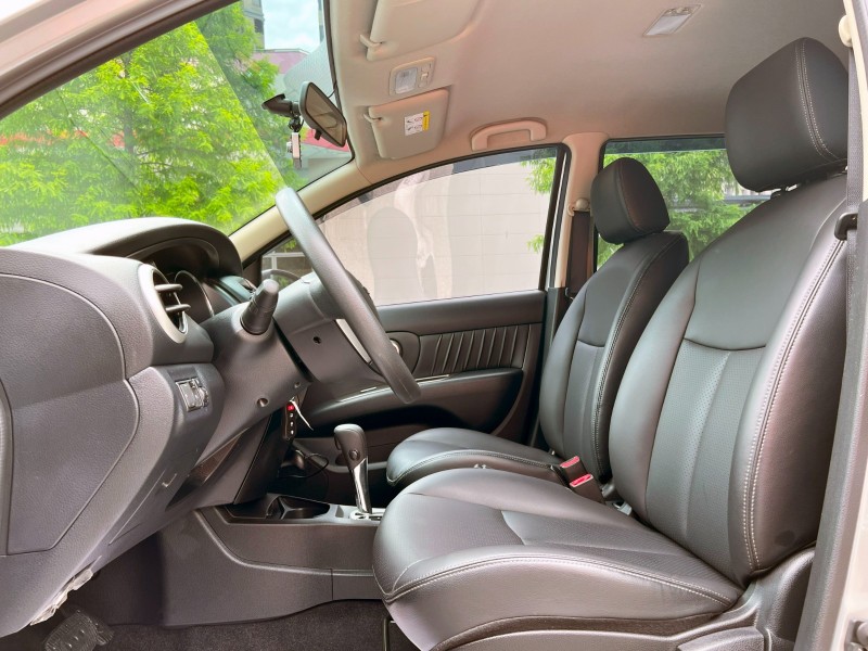 Nissan  Livina 《只跑1.7萬公里》2020 Nissan Livina 1.6 行家皮椅版 全車如新 安卓機 可認證 日產 掀背車 | 新北市汽車商業同業公會｜TACA優良車商聯盟｜中古、二手車買車賣車公會認證保固