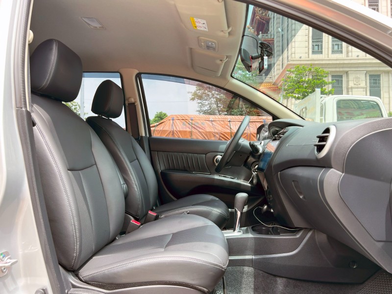Nissan  Livina 《只跑1.7萬公里》2020 Nissan Livina 1.6 行家皮椅版 全車如新 安卓機 可認證 日產 掀背車 | 新北市汽車商業同業公會｜TACA優良車商聯盟｜中古、二手車買車賣車公會認證保固