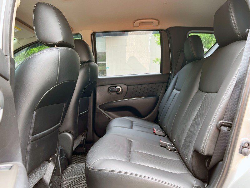 Nissan  Livina 《只跑1.7萬公里》2020 Nissan Livina 1.6 行家皮椅版 全車如新 安卓機 可認證 日產 掀背車 | 新北市汽車商業同業公會｜TACA優良車商聯盟｜中古、二手車買車賣車公會認證保固