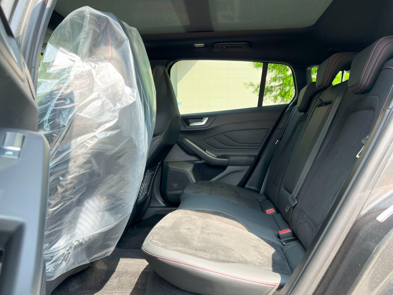 Ford/福特  Focus 《全新領牌車》2024 Ford Focus Wagon ST X 跟新車只差價錢 現省11萬 買這台超划算 原裝進口 | 新北市汽車商業同業公會｜TACA優良車商聯盟｜中古、二手車買車賣車公會認證保固