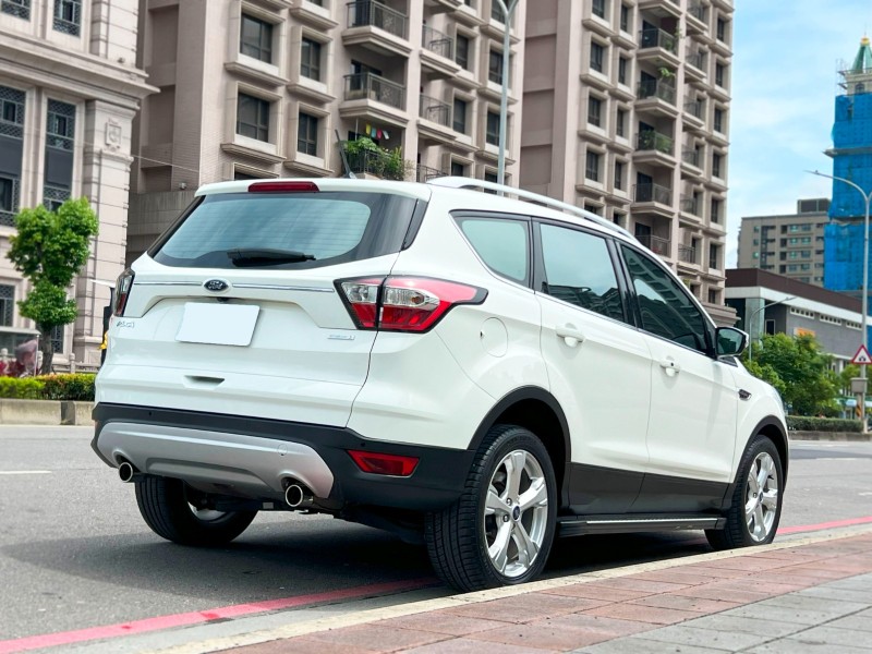 Ford/福特  Kuga 《原廠保固內》2020 Ford Kuga 1.5頂級款 超低里程 只跑5萬 原廠保養 可認證 全車如新 福特 休旅車 | 新北市汽車商業同業公會｜TACA優良車商聯盟｜中古、二手車買車賣車公會認證保固