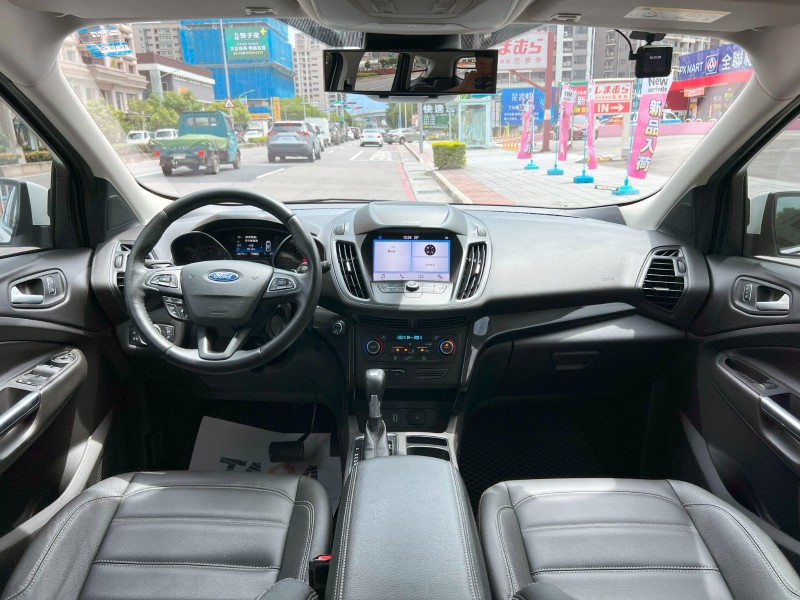 Ford/福特  Kuga 《原廠保固內》2020 Ford Kuga 1.5頂級款 超低里程 只跑5萬 原廠保養 可認證 全車如新 福特 休旅車 | 新北市汽車商業同業公會｜TACA優良車商聯盟｜中古、二手車買車賣車公會認證保固