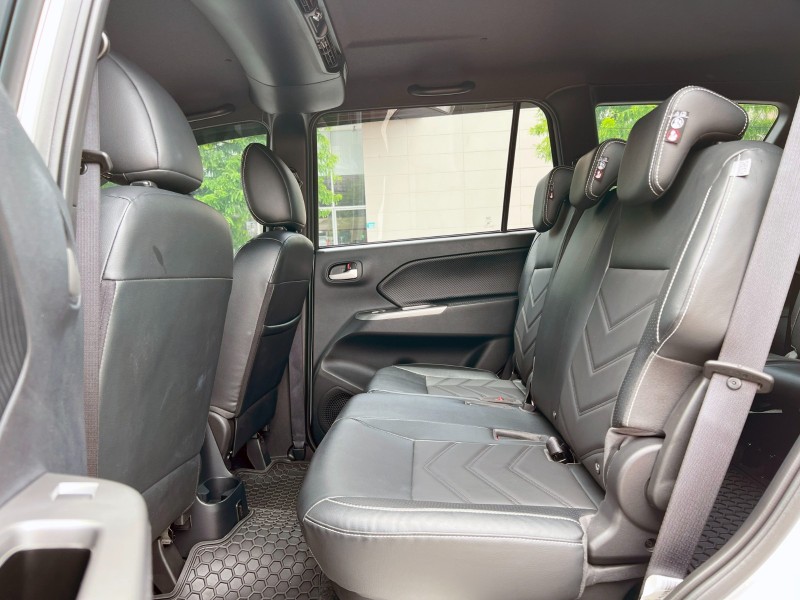Mitsubishi  Zinger 《跟新車只差價錢》2024 CMC Zinger 1.5T 7人旗艦型 只跑1.2萬公里 全車超漂亮 新車保固內 原鈑件 | 新北市汽車商業同業公會｜TACA優良車商聯盟｜中古、二手車買車賣車公會認證保固
