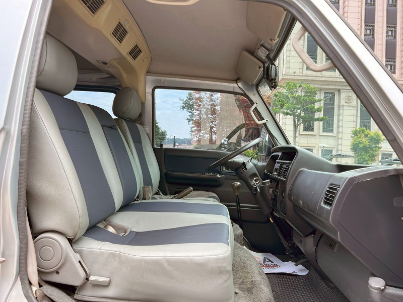 Ford/福特  Econovan 《市場優質首選》2009 Ford Econovan 2.0 載卡多 廂型車 只跑16萬 全車如新 車況超讚 福特 商用 | 新北市汽車商業同業公會｜TACA優良車商聯盟｜中古、二手車買車賣車公會認證保固
