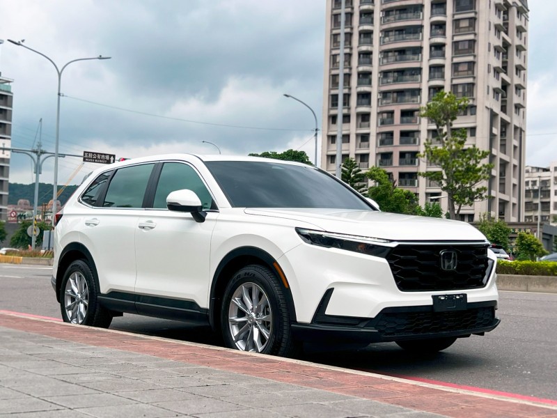 Honda  CR-V 《跟新車只差價錢》2023 Honda CR-V 1.5 VTi-S 只跑1.2萬公里 全車超漂亮 省超過20萬 SUV | 新北市汽車商業同業公會｜TACA優良車商聯盟｜中古、二手車買車賣車公會認證保固