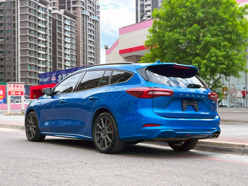 Ford/福特  Focus 《省超過20萬》2023 Ford Focus Wagon 1.5 ST-Line Vignale 只跑2萬 跟新車一樣 | 新北市汽車商業同業公會｜TACA優良車商聯盟｜中古、二手車買車賣車公會認證保固