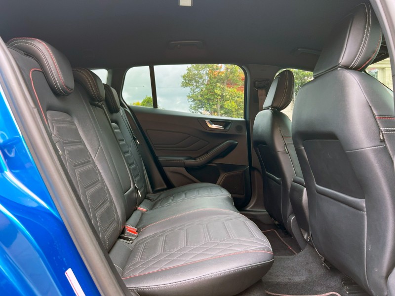 Ford/福特  Focus 《省超過20萬》2023 Ford Focus Wagon 1.5 ST-Line Vignale 只跑2萬 跟新車一樣 | 新北市汽車商業同業公會｜TACA優良車商聯盟｜中古、二手車買車賣車公會認證保固