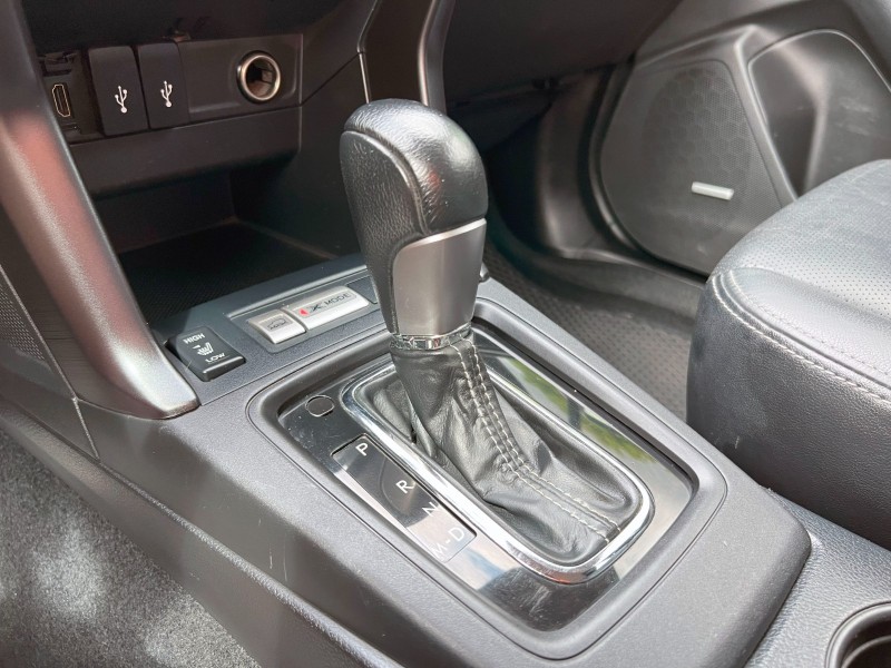 Subaru  Forester 《特價便宜出清》2014 Subaru Forester 2.0 XT Premium 頂級款 渦輪 電動尾門 HK音響 | 新北市汽車商業同業公會｜TACA優良車商聯盟｜中古、二手車買車賣車公會認證保固