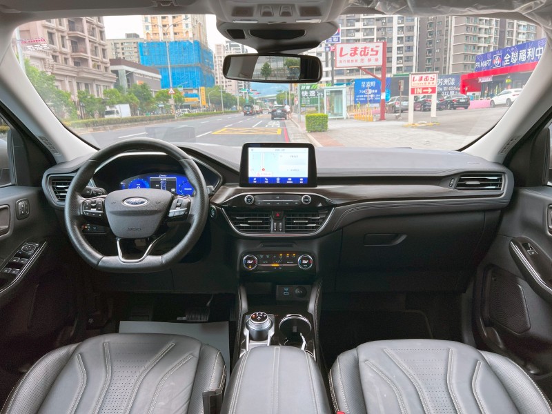 Ford/福特  Kuga 《特價釋出》2023 Ford Kuga 2.0 AWD Vignale客車版 只跑5萬 福特 SUV 休旅車 熱門車 | 新北市汽車商業同業公會｜TACA優良車商聯盟｜中古、二手車買車賣車公會認證保固
