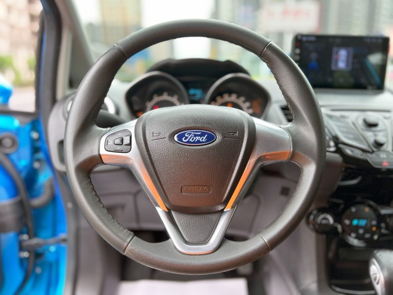 Ford/福特  Fiesta 《優質代步車》2017 Ford Fiesta 1.0 運動型 全車超漂亮 車況一流 JHY安卓機 只跑14萬 福特 | 新北市汽車商業同業公會｜TACA優良車商聯盟｜中古、二手車買車賣車公會認證保固