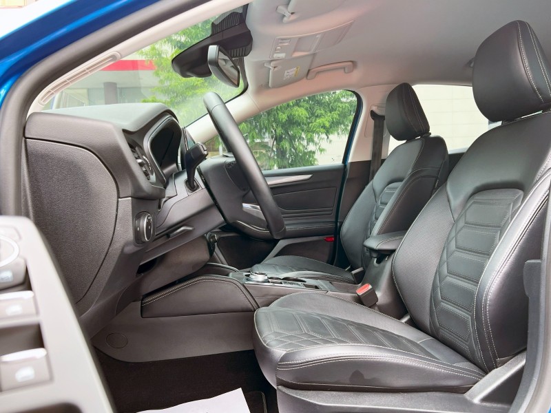 Ford/福特  Focus 《跟新車差30萬》2023 Ford Focus Active 1.5 Vignale 只跑4萬 新車保固內 福特 長高 | 新北市汽車商業同業公會｜TACA優良車商聯盟｜中古、二手車買車賣車公會認證保固