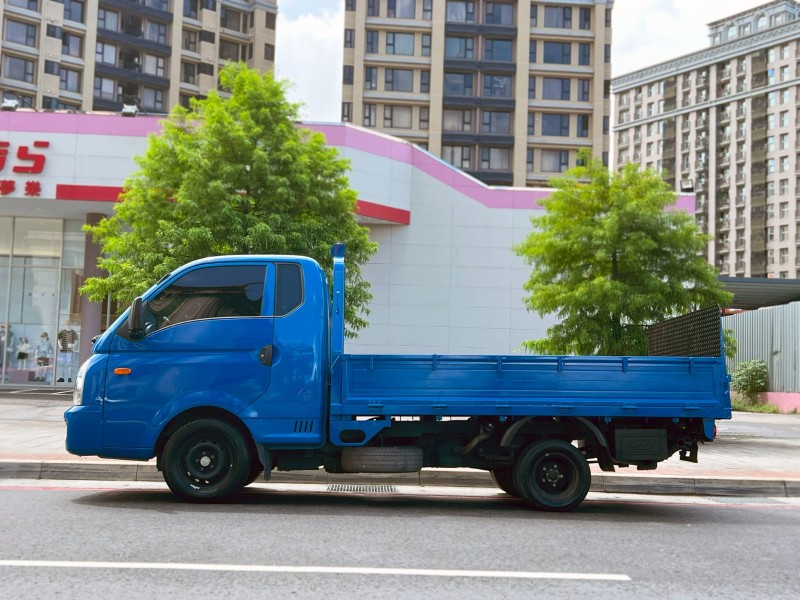 Hyundai  Porter 《自排+升降尾門》2019 Hyundai Porter 2.5 現代 小霸王 全車超漂亮 原廠保養 貨車 商用車 發財 | 新北市汽車商業同業公會｜TACA優良車商聯盟｜中古、二手車買車賣車公會認證保固