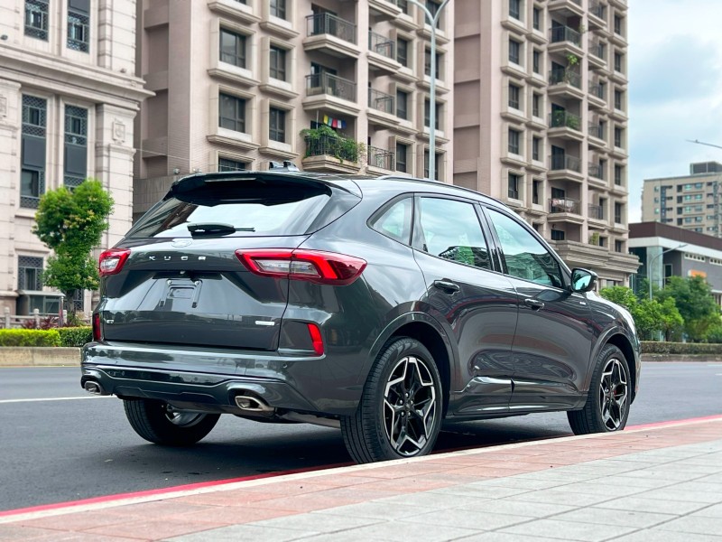 Ford/福特  Kuga 《跟新車只差價錢》2024 Ford Kuga 2.0T AWD ST-Line 客車版 最新款 與新車展間同款 SUV  | 新北市汽車商業同業公會｜TACA優良車商聯盟｜中古、二手車買車賣車公會認證保固