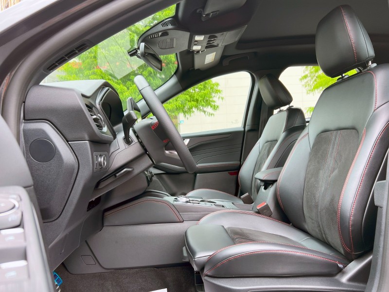 Ford/福特  Kuga 《跟新車只差價錢》2024 Ford Kuga 2.0T AWD ST-Line 客車版 最新款 與新車展間同款 SUV  | 新北市汽車商業同業公會｜TACA優良車商聯盟｜中古、二手車買車賣車公會認證保固