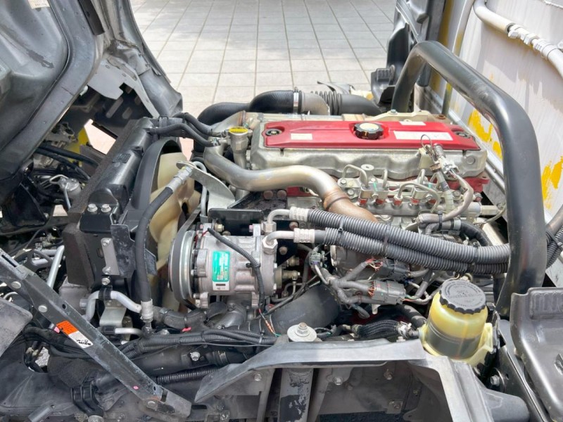 Hino  300 《-25度雙溫層冷凍車》2020 HINO 300 11呎半 超低里程 只跑7萬 原廠保養 全車如新 貨車 商用車 日野 | 新北市汽車商業同業公會｜TACA優良車商聯盟｜中古、二手車買車賣車公會認證保固
