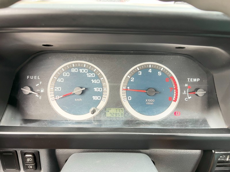 Mitsubishi  Delica 《升降尾門》2018 Mitsubishi Delica 2.4 超低里程 只跑7萬公里 全車超漂亮 得利卡 貨車 商用 | 新北市汽車商業同業公會｜TACA優良車商聯盟｜中古、二手車買車賣車公會認證保固