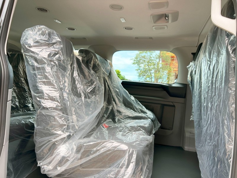 Ford/福特  Tourneo Custom 《全新領牌車》2025 Ford Tourneo Custom Kombi Trend 九座 旅行家 現車不用等 商務車 | 新北市汽車商業同業公會｜TACA優良車商聯盟｜中古、二手車買車賣車公會認證保固